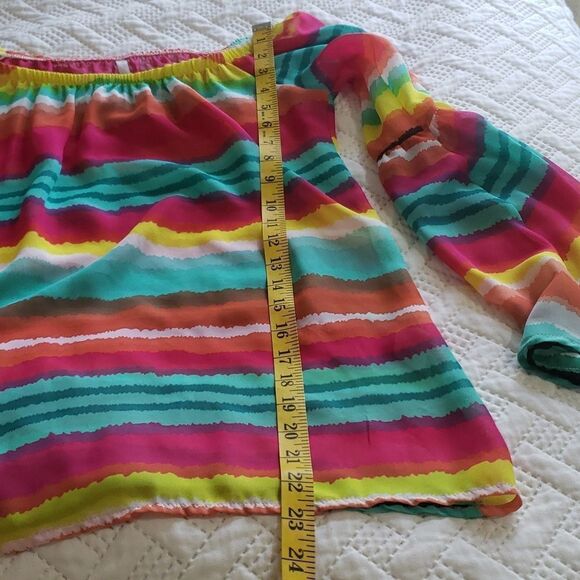 Vall.  Sheer Colorful Top. Size S - Picture 7 of 8